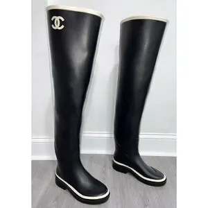 CHANEL白黒リボン2ロール200m CHANEL | Shoes | Chanel 22k Black White Caoutchouc Cc Logo